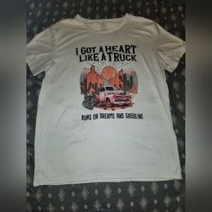 Lainey wilson T shirt